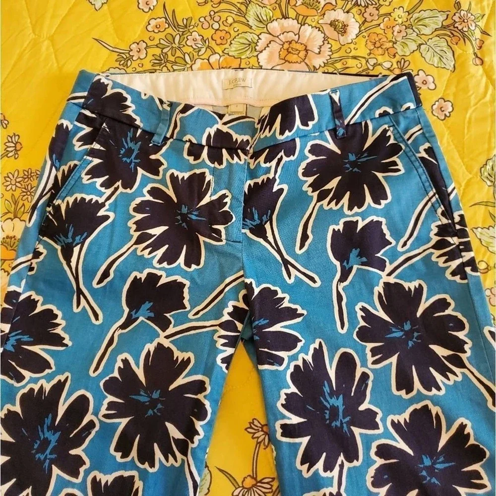 J. Crew floral straight leg cropped pants‎ Size 2